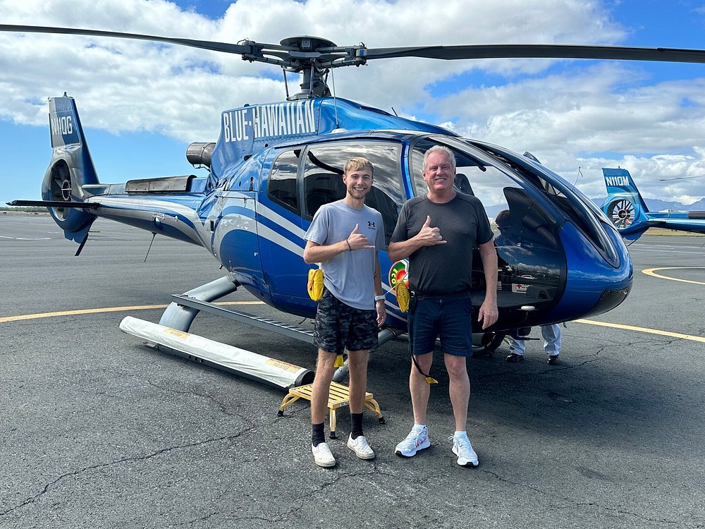 blue skies helicopter best hawaii tours 16