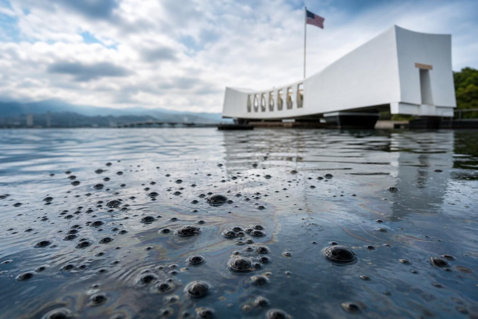 is oil still leaking from the uss arizona